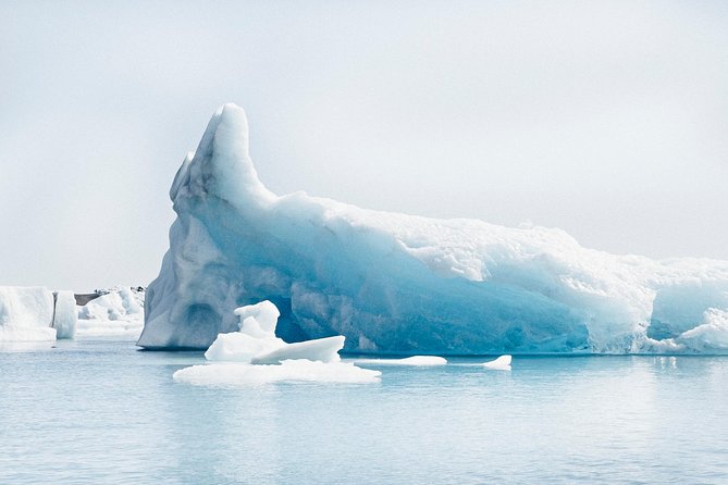Reykjavik: Glacier Lagoon Boat Ride & South Coast Full Day Tour - Who should book this tour, and who should skip it