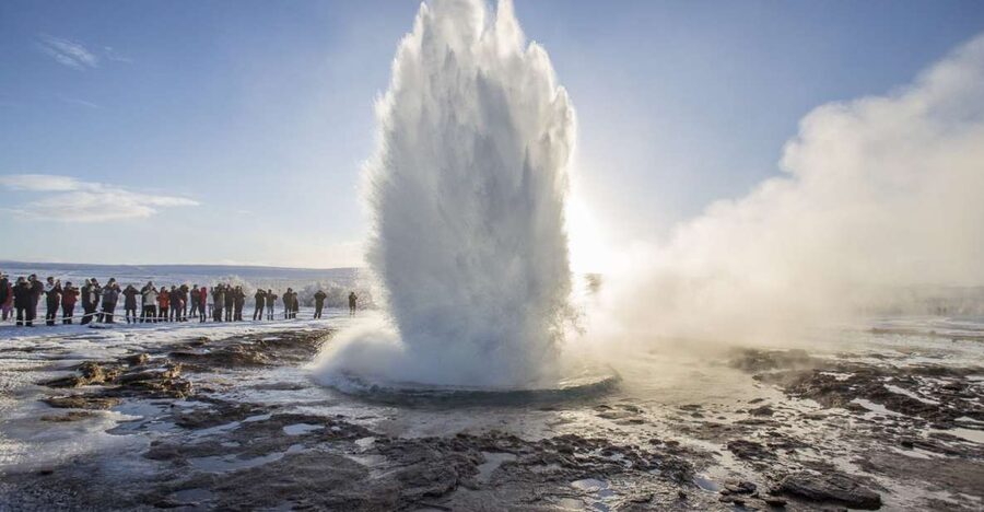 Reykjavík: Golden Circle, Bruarfoss, and Kerid Crater Tour - Þingvellir National Park: Where Iceland’s Geology and Early Iceland Come Together