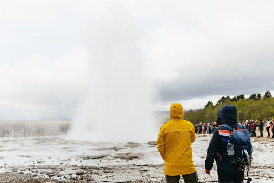 Reykjavik: Golden Circle, Crater & Blue Lagoon Minibus Tour - Geysir and Strokkur: watch eruptions on a real rhythm