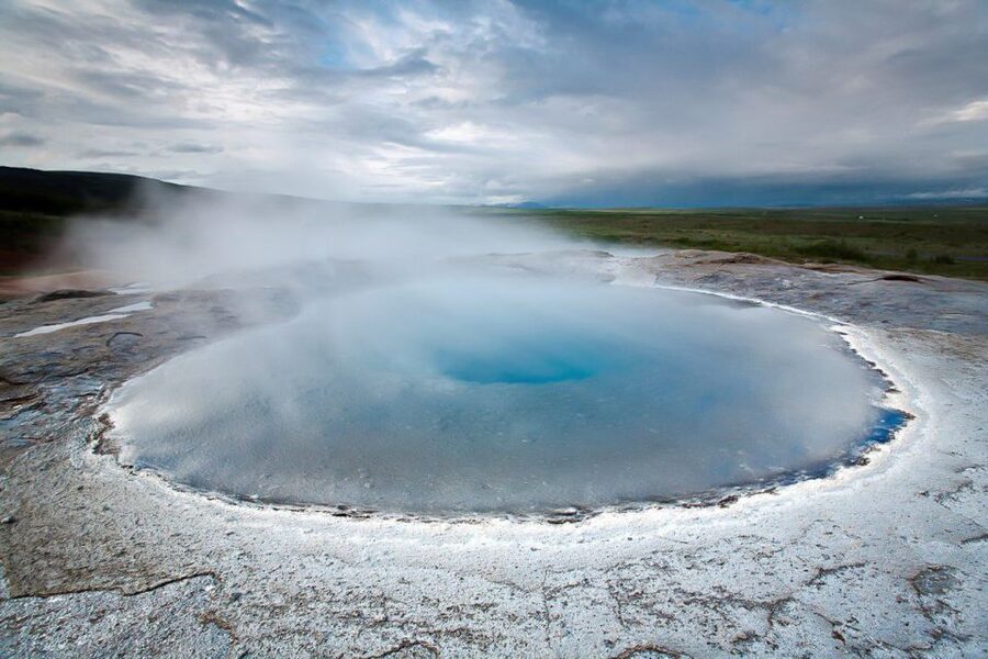 Reykjavik: Golden Circle Day Tour with optional Blue Lagoon - Gullfoss waterfall walk, 32 meters of thunder in a narrow canyon