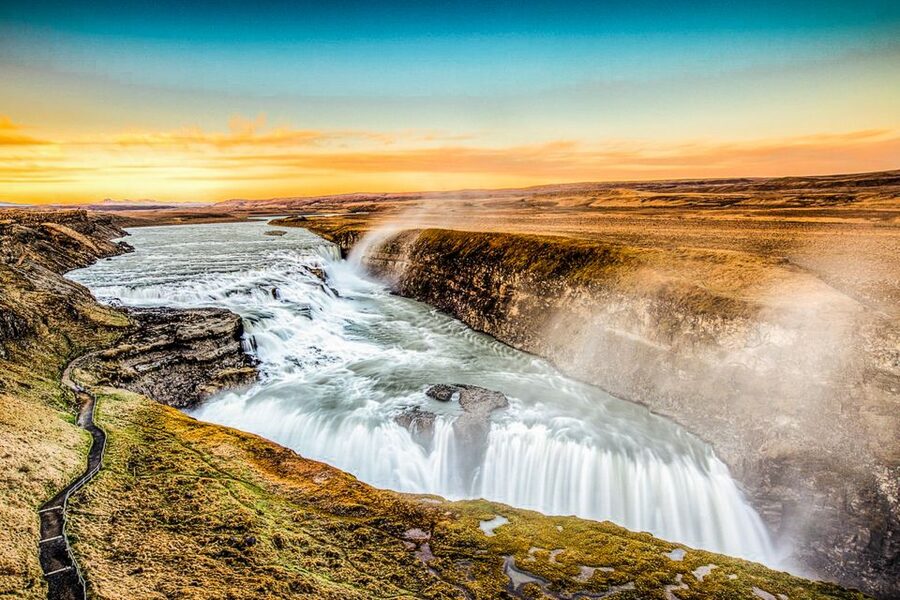 Reykjavik: Golden Circle Full-Day Tour with Kerid Crater - Key things I’d zoom in on first