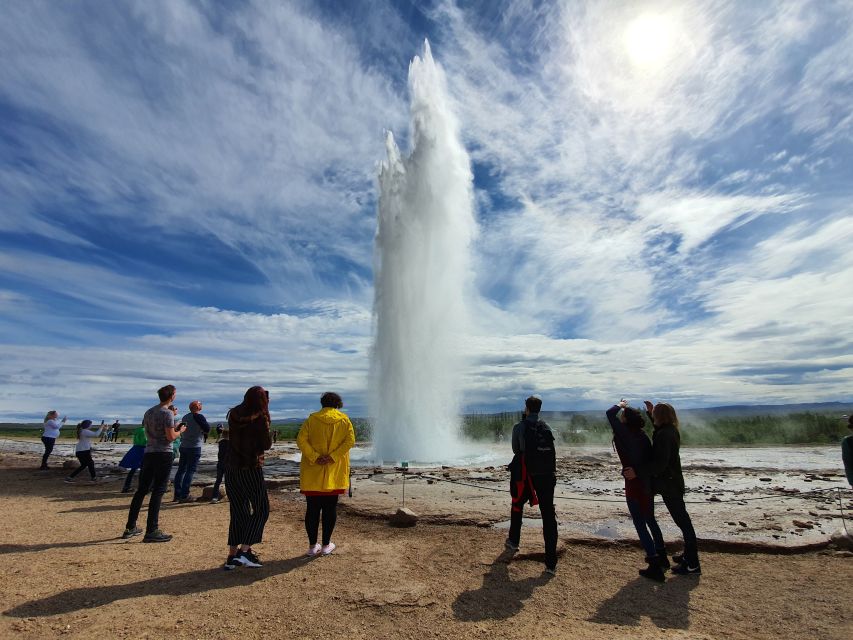 Reykjavik: Golden Circle, Kerid Crater and Sky Lagoon Tour - Key things that make this tour worth your time