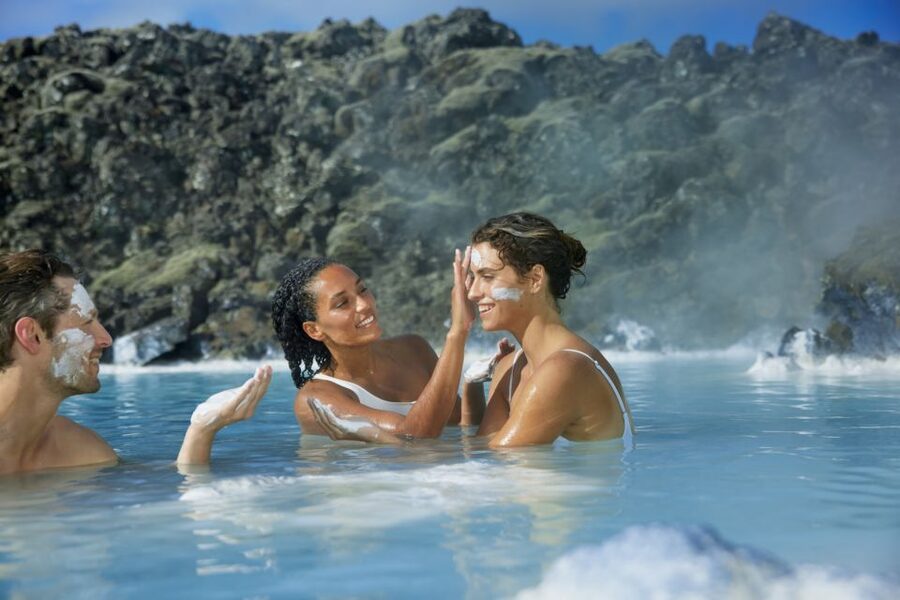 Reykjavik: Golden Circle, Kerid Crater, & Blue Lagoon Tour - Lunch and Breaks: Plan Around Food You Buy, Not Food You Bring