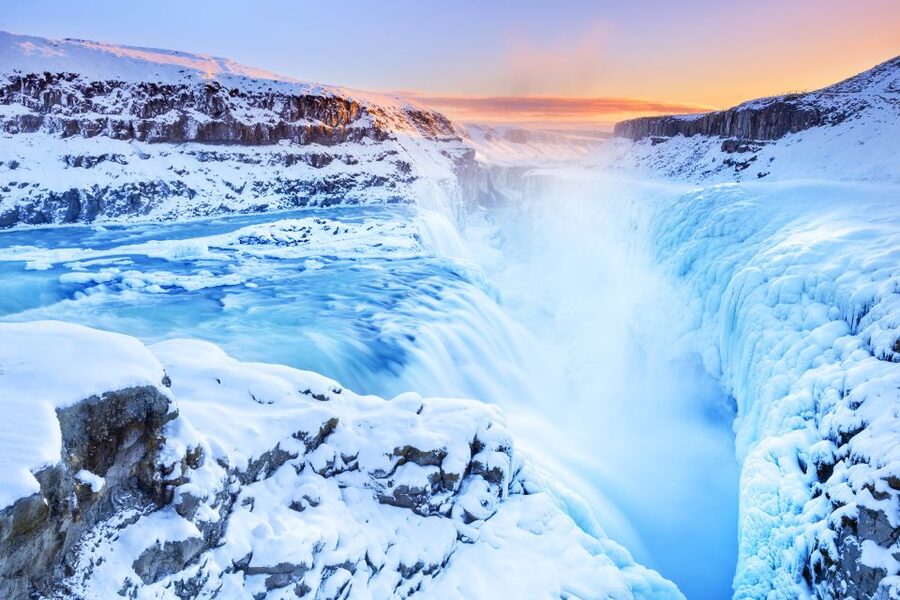 Reykjavík: Golden Circle Minibus Tour & Blue Lagoon Transfer - Kerið Crater plus the Selfoss break for real-life comfort