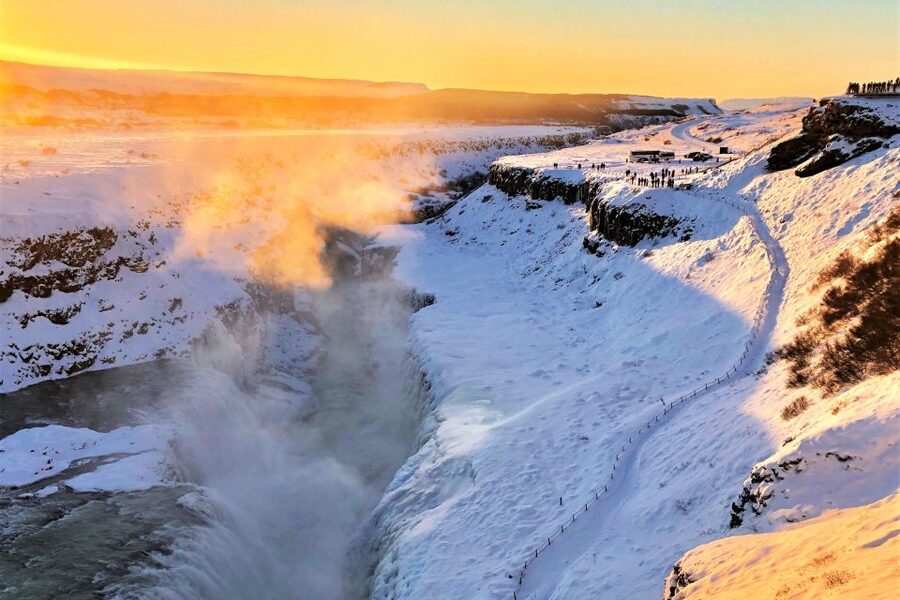 Reykjavík: Golden Circle Minibus Tour & Blue Lagoon Transfer - Blue Lagoon transfer: arriving around 5:00 PM and leaving about 7:15 PM