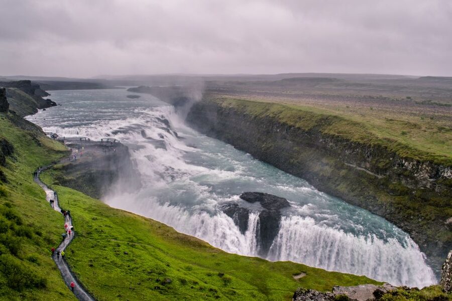 Reykjavik: Golden Circle, Tomato Farm and Kerið Crater Tour - Kerið Crater: a 3,000+ year finale that’s easy to enjoy