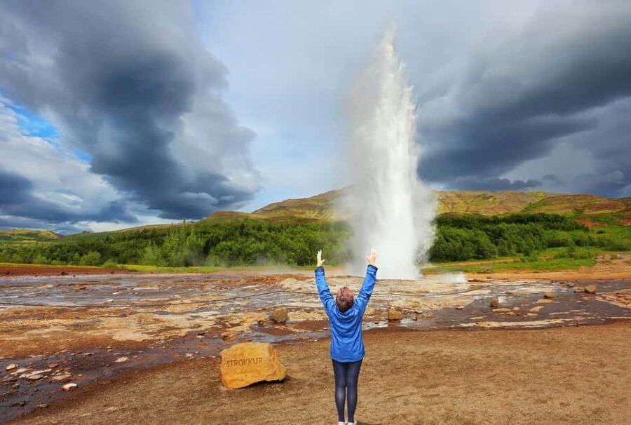 Reykjavik: Golden Circle Tour and Sky Lagoon Entry Ticket - A Full 9.5 Hours That Actually Works: Reykjavik to Golden Circle and Back