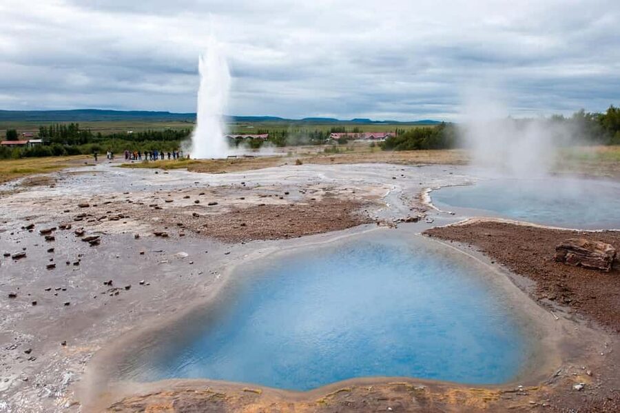 Reykjavik: Golden Circle Tour and Sky Lagoon Entry Ticket - Geysir and Strokkur: The Eruption You Plan Around