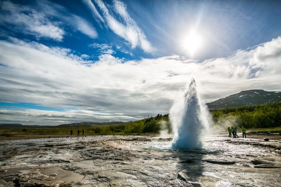 Reykjavik: Golden Circle Tour with Blue Lagoon Visit & Entry - Audio guide, Wi-Fi, and the small comfort wins that add up