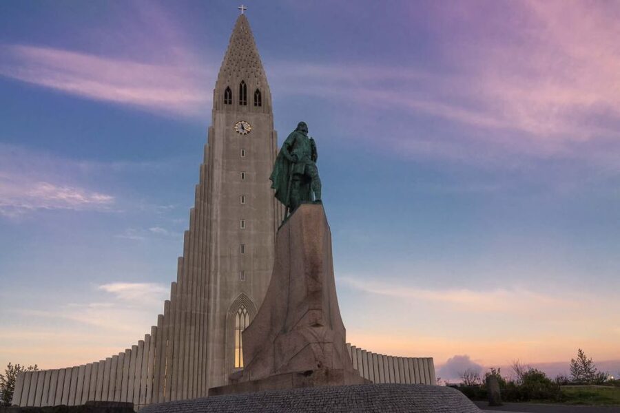 Reykjavik: Guided City Walking Tour - Key things to know before you go