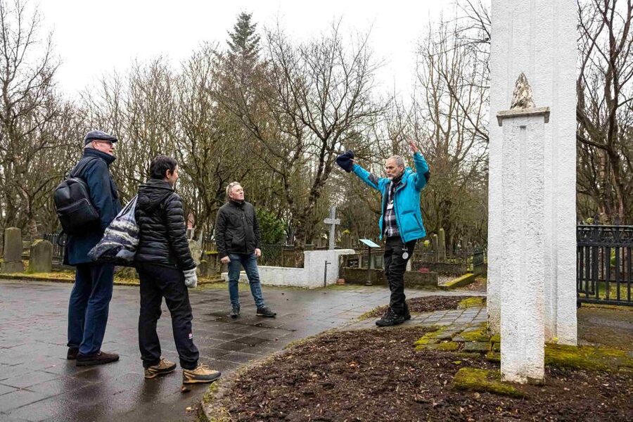 Reykjavik: Guided Folklore Walking Tour - Who this folklore walk is for, and who should think twice