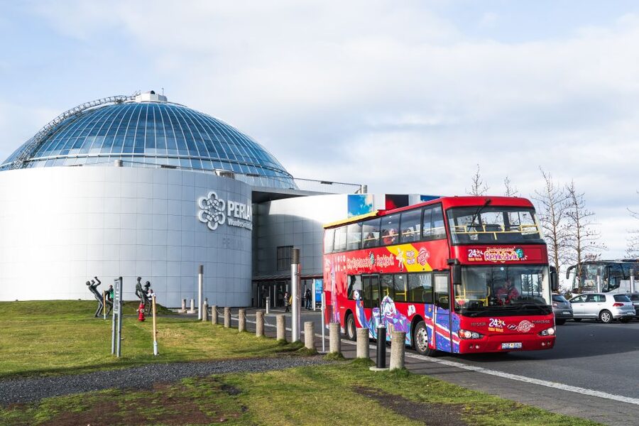 Reykjavík: Hop-On Hop-Off Bus and Perlan Museum Entry Ticket - Perlan Wonders of Iceland: ice cave, volcano shows, and 360 views