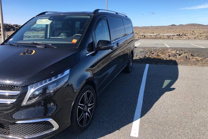 Reykjavik Iceland: Private Transfer to/from Keflavik Airport KEF - Private ride basics: timing, flight tracking, and Wi-Fi