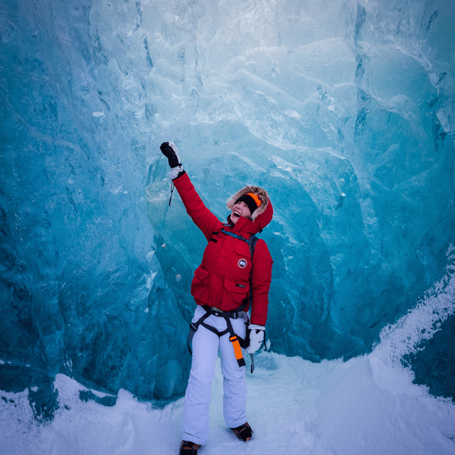 Reykjavík: Iconic Glacier Hike, South Coast & Waterfalls - South Coast in a single day, minus the stress
