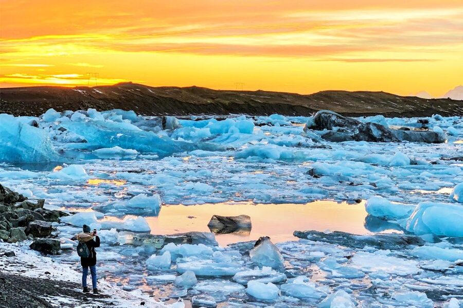 Reykjavik: Jokulsarlon Glacier Lagoon Full-Day Guided Trip - The Long-Day Reality: Weather Swaps, Driver Skill, and Your Comfort