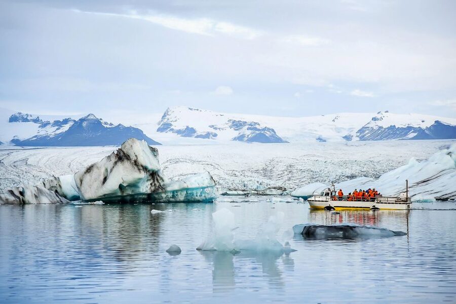 Reykjavik: Jokulsarlon Glacier Lagoon Full-Day Guided Trip - The Road Segments: Breaks That Prevent the Long-Day Slump