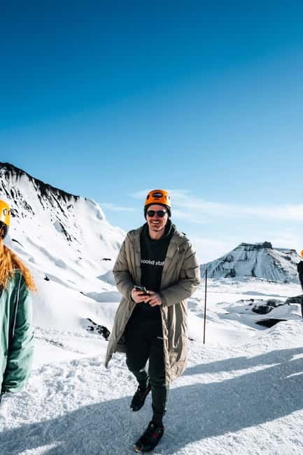 Reykjavik: Katla Ice Cave & South Coast Waterfalls Tour - Waterfalls That Feel Different: Skógafoss vs Seljalandsfoss