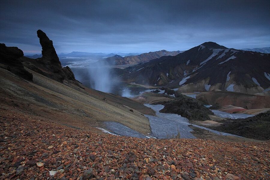 Reykjavik: Landmannalaugar Super-Jeep Tour - Hjálparfoss waterfall hike: the two-tier view and plunge pool