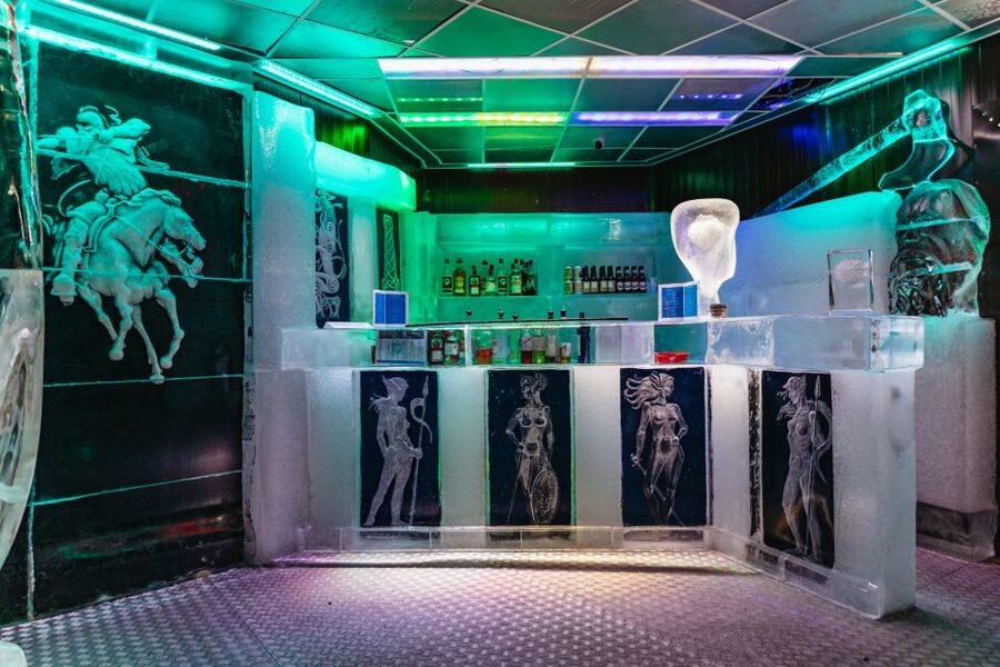 Reykjavik: Magic Ice Bar Entrance and Welcome Drink - How the Visit Feels: A Short, Focused Break From Reykjavik
