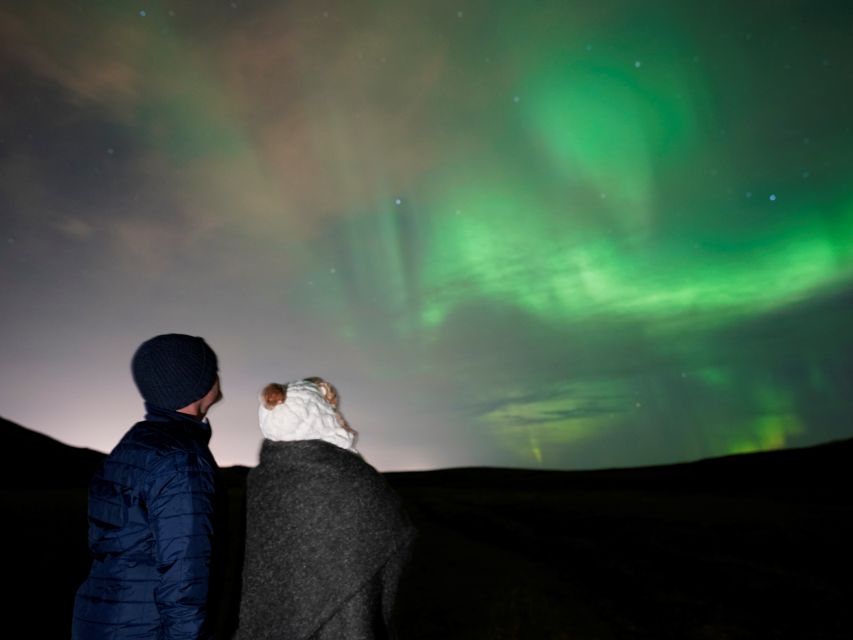 Reykjavik: Northern Lights Tour w/Pro Photos - Small Group - Key things I’d plan around before you go