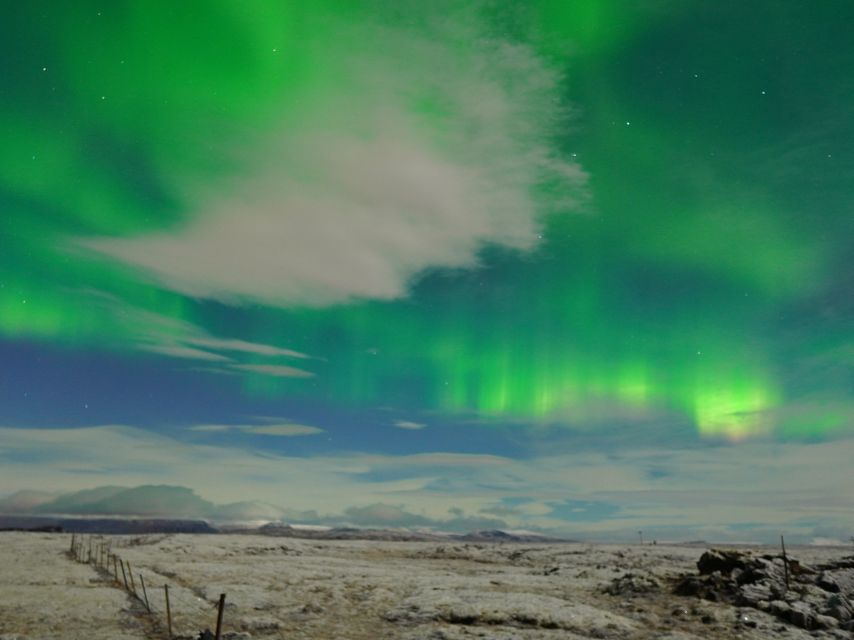 Reykjavik: Northern Lights Tour w/Pro Photos - Small Group - Who should book this Reykjavík Northern Lights tour with Viking photo focus
