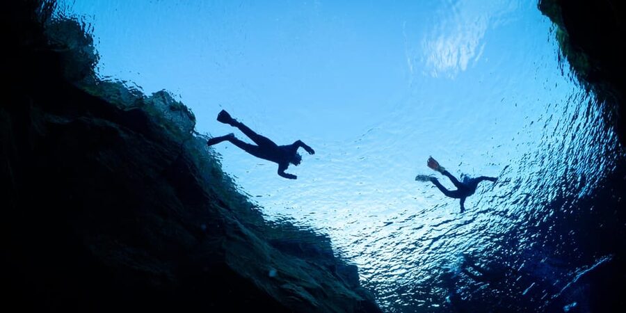 Reykjavík: Silfra Fissure Snorkeling and Lava Caving Tour - Key things to know before you go