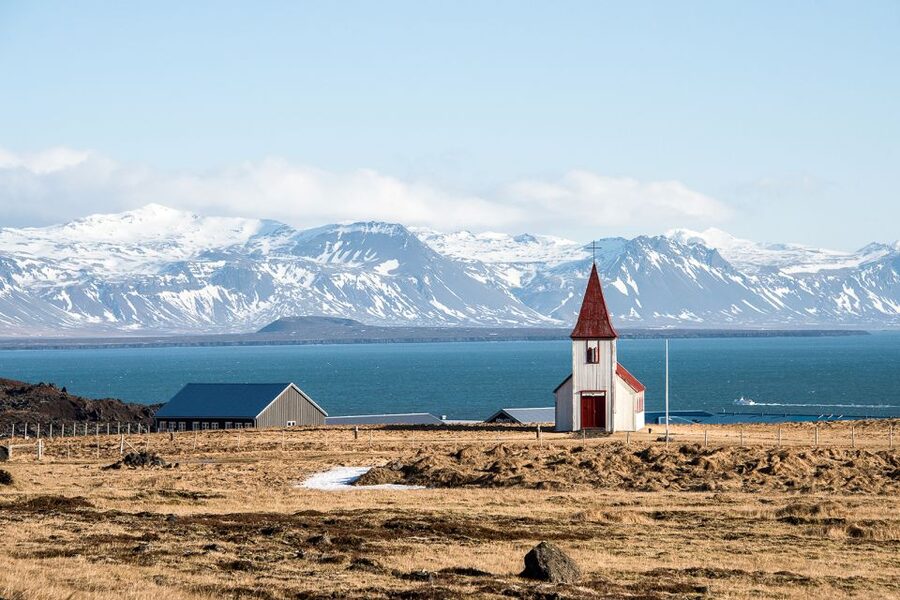 Reykjavik: Snaefellsnes & Mt. Kirkjufell Guided Minibus Tour - Ólafsvík break time: the mid-day breathing space you will appreciate