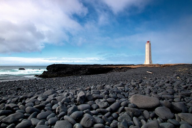 Reykjavik: Snaefellsnes National Park Small Group Trip - The driving day reality: coach comfort and group pace