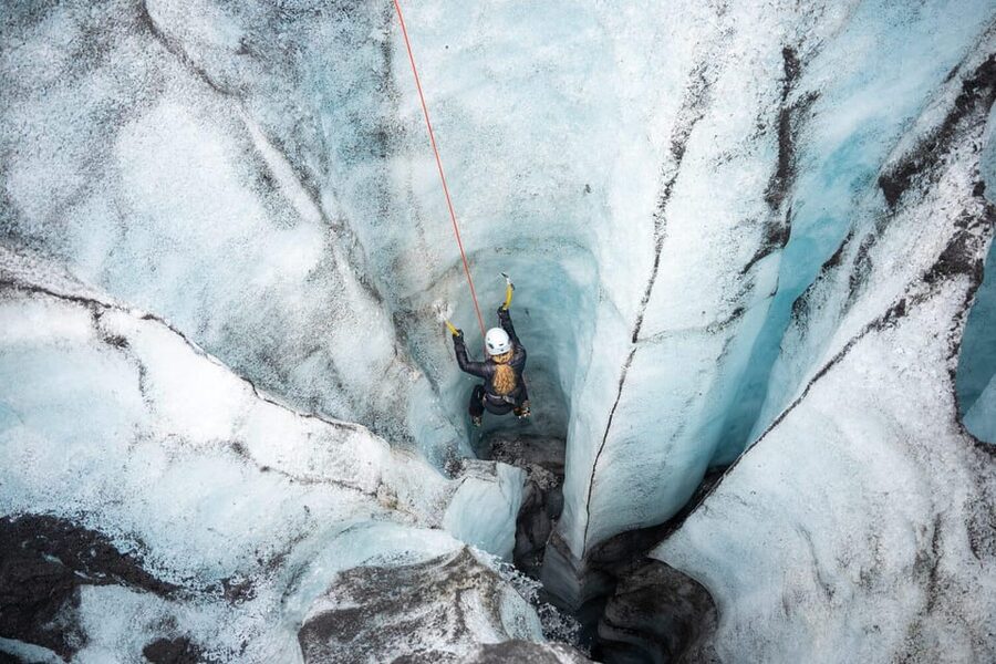 Reykjavík: Sólheimajökull Glacier Hike & Ice Climbing Intro - The Guided Glacier Hike: Crevasses, Ridges, and Controlled Footwork