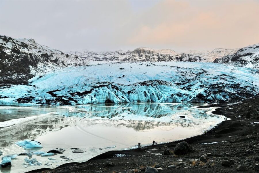 Reykjavík: South Coast Waterfalls, Black Sand & Glacier Tour - Weather, Timing, and Why Guides Like Sara, Eva, and Jessica Matter