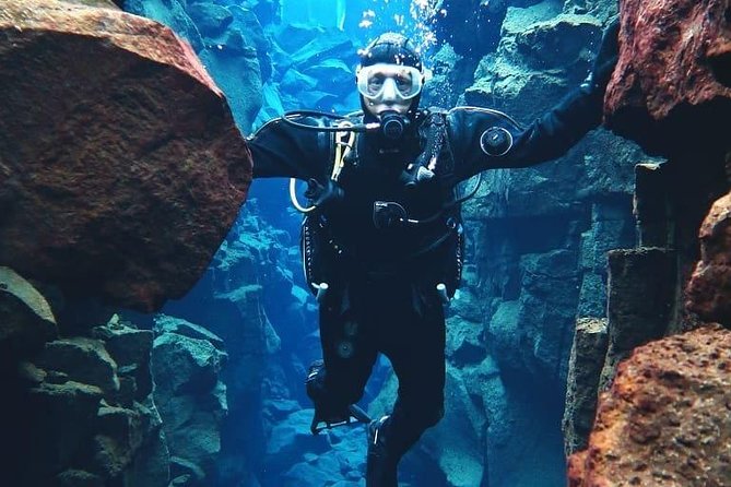 Silfra: Diving Between Tectonic Plates and Pick Up from Reykjavik - Silfra in Þingvellir: why this feels so different