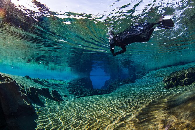 Silfra: Snorkeling Between Tectonic Plates - Meet on Location - Thingvellir on land, why the tour includes a geology lesson