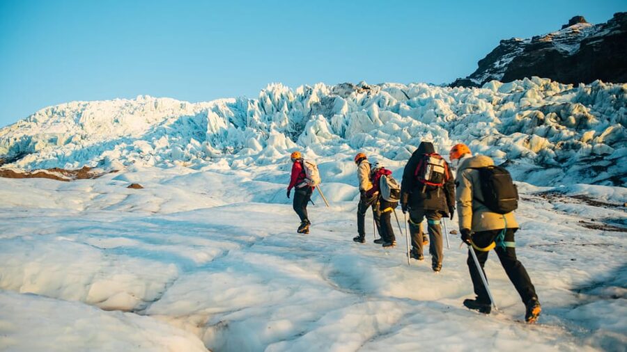 Skaftafell: Small-Group Vatnajökull Glacier Hike (Moderate) - Vatnajökull and Falljökull in one hike, the point of doing the moderate option