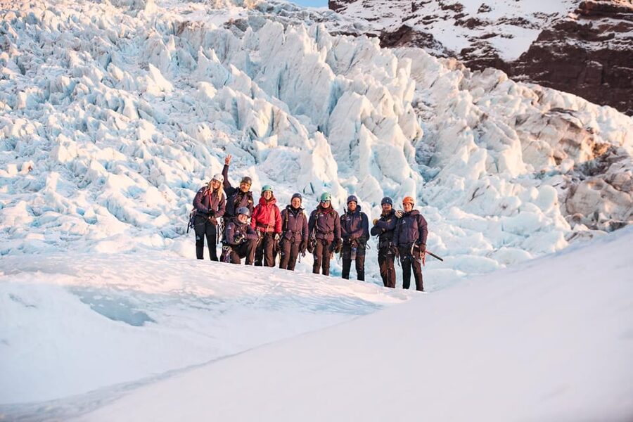 Skaftafell: Small-Group Vatnajökull Glacier Hike (Moderate) - Rope sections, safe crossings, and why guide skill shows up quietly