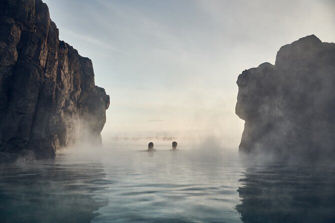 Small-Group Golden Circle, Sky Lagoon with Ticket & Kerid Crater - Stop 5: Sky Lagoon Spa, Ocean Views and the 7-Step Hotpot Ritual