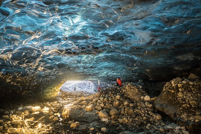 Small-Group Ice Cave Tour from Jökulsárlón - Getting There From Jökulsárlón to Fláajökull: The Drive You’ll Remember