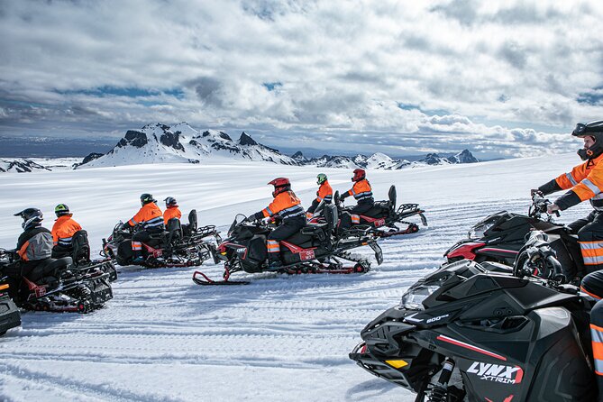 Super Jeep Golden Circle & Snowmobile on Glacier from Reykjavik - Timing and logistics: how to survive a 9-hour winter schedule