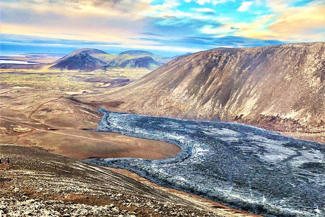 Volcano Eruption Site Hike & Reykjanes Tour from Reykjavik - Price and value: what you pay $126 for