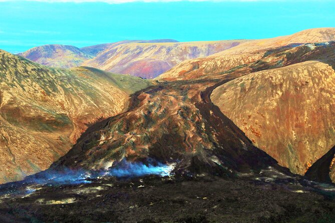 Volcano Hike and Blue Lagoon Including Admission Small Group Tour - Reykjavik Pickup and The Reykjanes Drive, Plus Kleifarvatn When It Appears